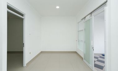 Rumah Luas Strategis 14 Mnt ke Summarecon Mall Bekasi Bisa KPR J-41613