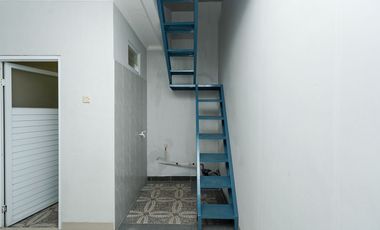 Rumah Luas Strategis 14 Mnt ke Summarecon Mall Bekasi Bisa KPR J-41613