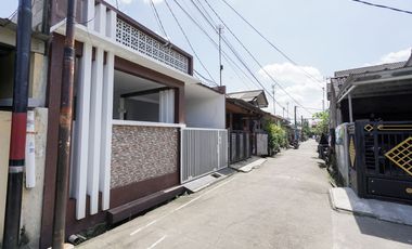 Rumah Luas Strategis 14 Mnt ke Summarecon Mall Bekasi Bisa KPR J-41613