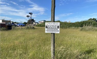 3 lotes en Mar de Cobo