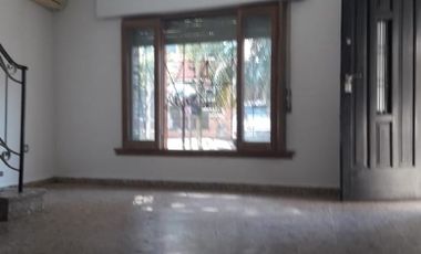 Casa PH en venta en Quilmes Oeste