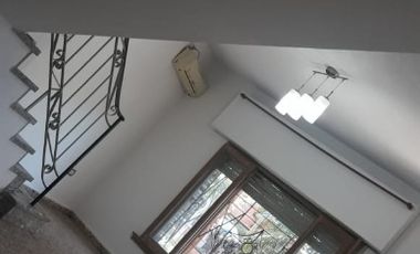 Casa PH en venta en Quilmes Oeste