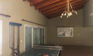 HERMOSA Y MODERNA CASONA CON COSTA, Y GRAN PARQUE, PARA EXIGENTES-