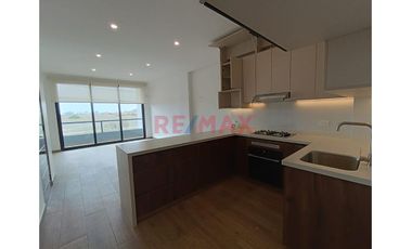 Elegante Mini Dos Habitaciones Con Cochera En Urb. El Golf - 202