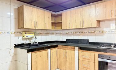 casa en venta en las mercedes. Cod V9161807