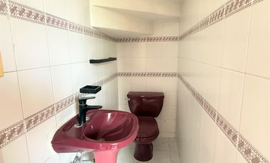 casa en venta en las mercedes. Cod V9161807