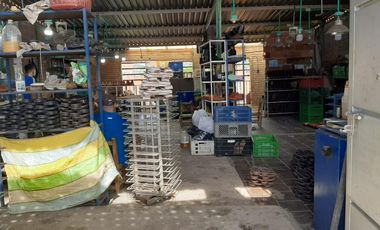 casa-local en venta en barrio el contento. Cod V2124