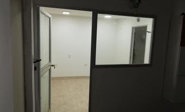 casa-local en venta en barrio el contento. Cod V2124