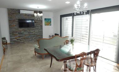 Casa en venta en Quilmes Oeste