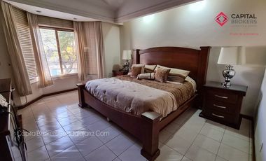 Casa en Venta en Providencia Espacios Amplios