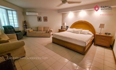 Casa en Venta en Providencia Espacios Amplios