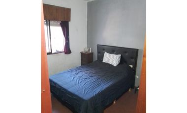 CASA EN BARRIO SAN CARLOS. CASANOVA