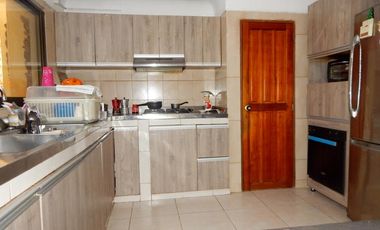 casa en venta en riomar. Cod V70076