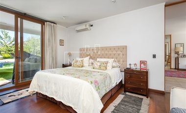 Funcional casa 4D/4B + SERVICIO Colina