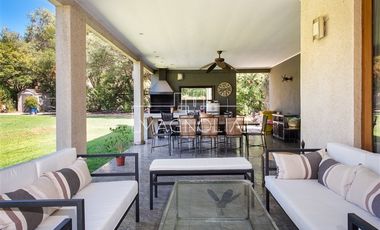 Funcional casa 4D/4B + SERVICIO Colina
