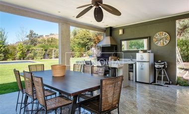 Funcional casa 4D/4B + SERVICIO Colina