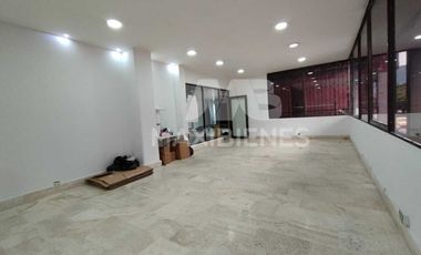 local en arriendo en los colores. Cod A60964