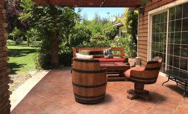 Casa en parcela en venta de 4D/4B Carampangue - C. Trebulco