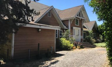 Casa en parcela en venta de 4D/4B Carampangue - C. Trebulco