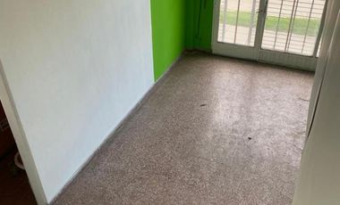 Inmejorable local comercial