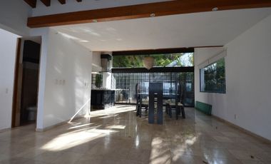 VENTA DE CASA CON VISTA AL LAGO