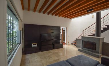 VENTA DE CASA CON VISTA AL LAGO