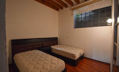 VENTA DE CASA CON VISTA AL LAGO