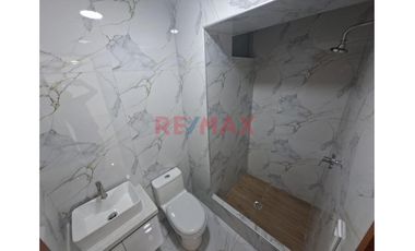 Depa De Estreno En Alquiler – 2 Dormitorios + Ascensor En Campoy