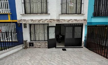 casa en venta en corales. Cod V121783