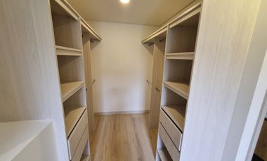 apartamento en arriendo en la aldea. Cod A514177