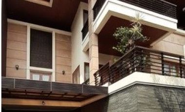 Dijual Cepat Rumah Mewah Harga Menawan Di Dago Kota Bandung