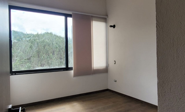 casa en arriendo/venta en valverde. Cod A400318