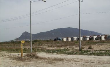 Renta terreno en libramiento noroeste Portal del Fraile, Escobedo, Nuevo Leon