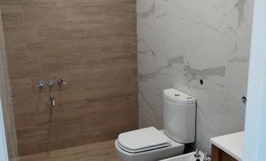 Casa en venta en Quilmes Este