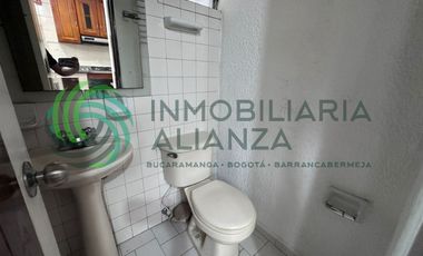 apartamento en arriendo en cañaveral. Cod A16497