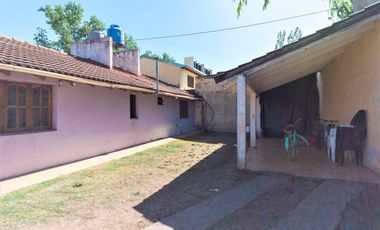 Venta PH - 1 dormitorio, patio, cochera - Funes Norte