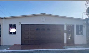 Se Vende Amplia Casa en Don Bosco