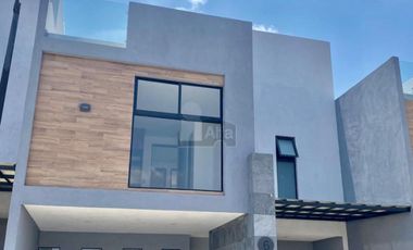 CASA EN VENTA LOMAS DE ANGELOPOLIS ( 4 recamaras) .PUEBLA