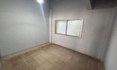 Amplio Salón-Alquiler-Ciudad Jardín