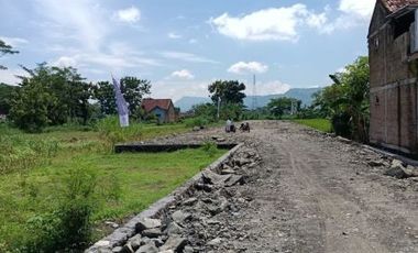 PERUMAHAN MODERN DEKAT STASIUN PRAMBANAN