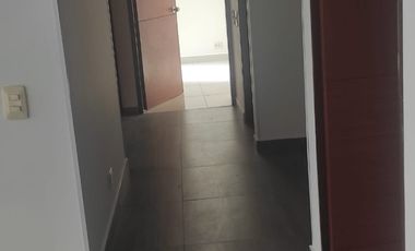 apartamento en arriendo en la felicidad. Cod A6820201