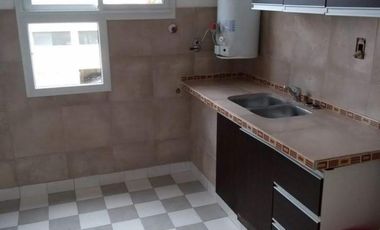 SE ALQUILA DEPARTAMENTO 3 AMBIENTES EN TORRE GEMELAS (DIAGONAL SAN MARTIN) $9000 EXPENSAS INCLUIDAS