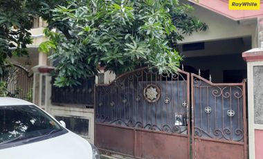 Dijual Rumah Lokasi Padat Penduduk Di Karah Agung Surabaya