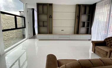 Rumah Baru Minimalis Furnished Swimming Pool Sayap Cipaganti Bandung