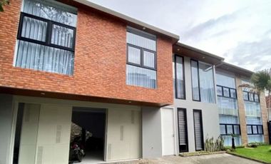 Rumah Baru Minimalis Furnished Swimming Pool Sayap Cipaganti Bandung