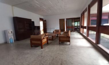 Rumah sewa kawasan sukajadi dekat ke mainroad untuk kantor
