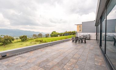 casa en arriendo/venta en aposentos de yerbabuena. Cod A28487