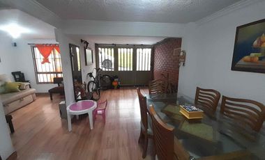 CASA EN VENTA EN ALCAZARES-MANIZALES