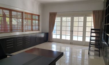 Rumah Sewa di Kemang Utara