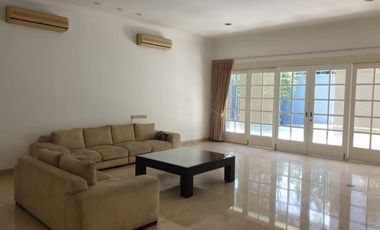 Rumah Sewa di Kemang Utara